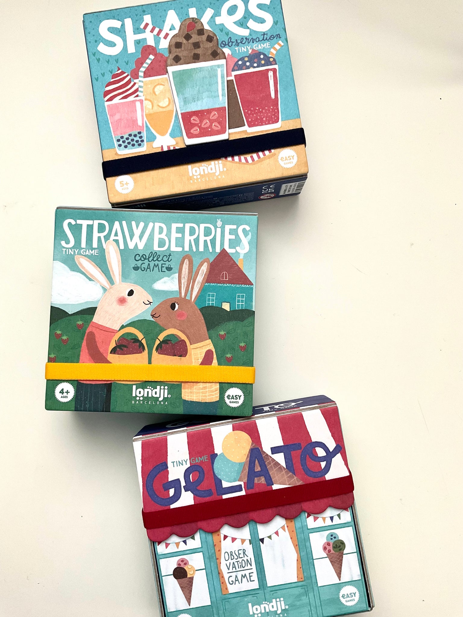 STRAWBERRIES GIOCO DI SOCIETÀ